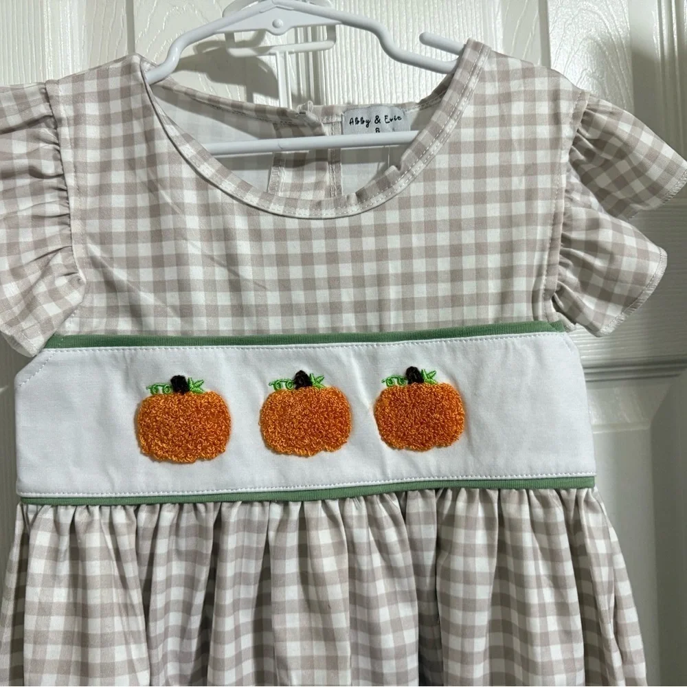 New Boutique Pumpkins Shorts Set